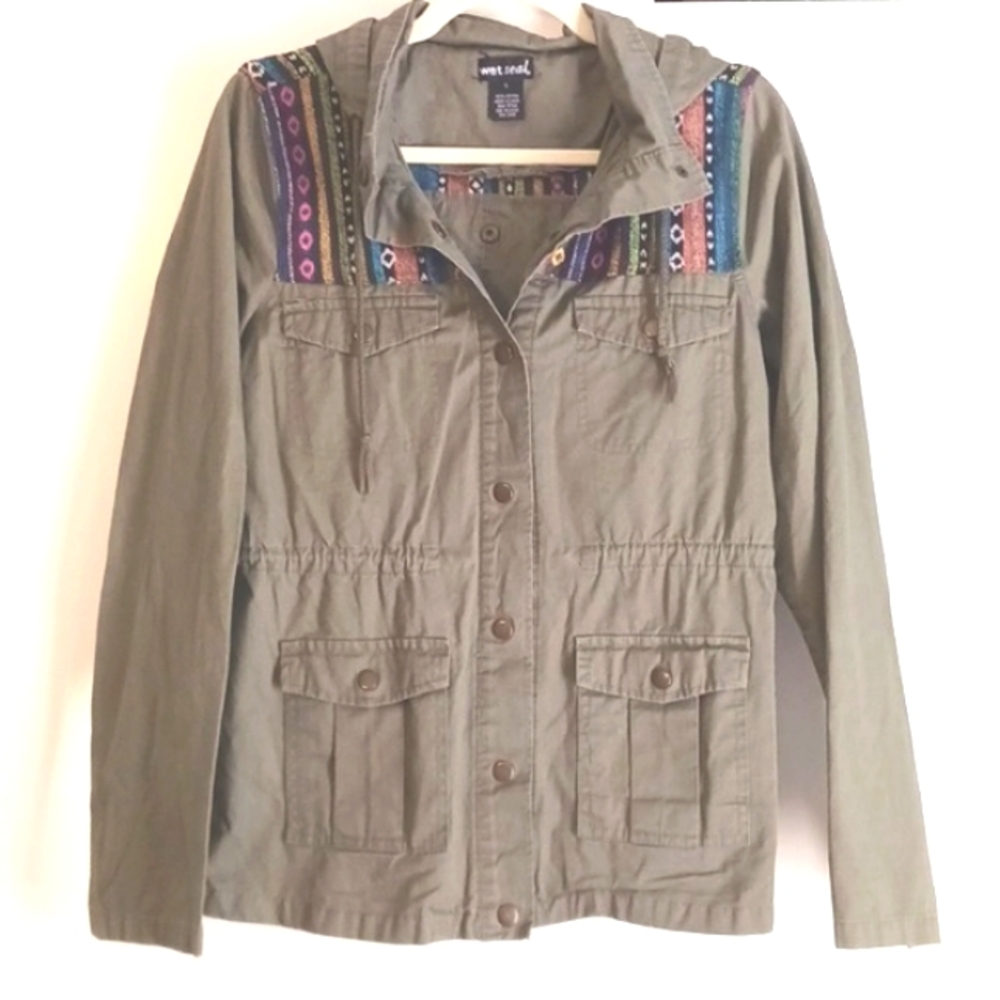 Wet Seal "Army Green" Embroideted Cargo Style Jacket in Size Large
